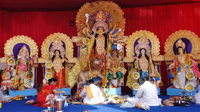 Know How Durga Puja Is Celebrated In Different Parts of India
