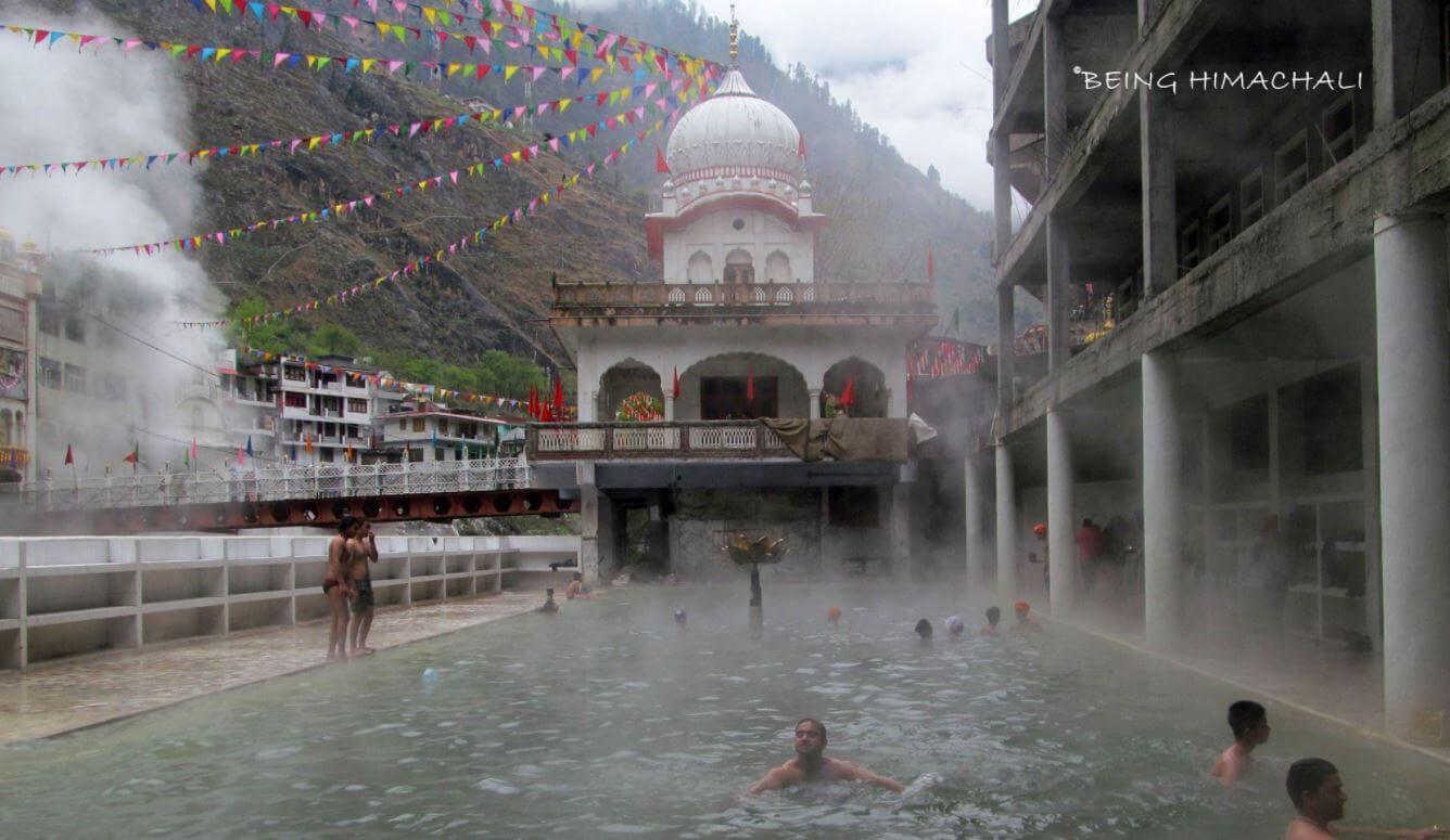 Hot water spring in Manikaran